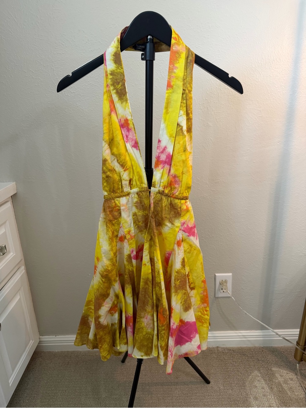 Zara Women’s Yellow Tie-Dye Halter Dress